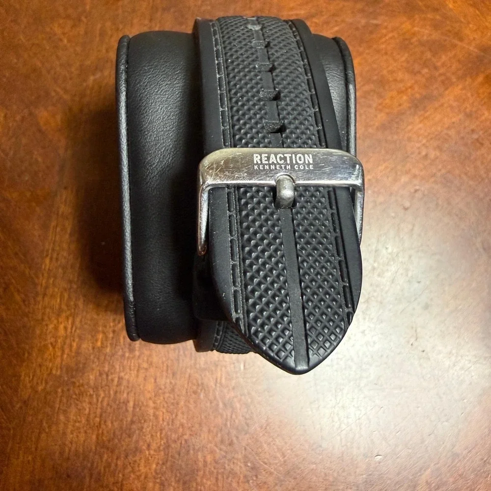 Kenneth Cole Reaction Mens Analog Digital Hybrid Watch Black Silicone Strap